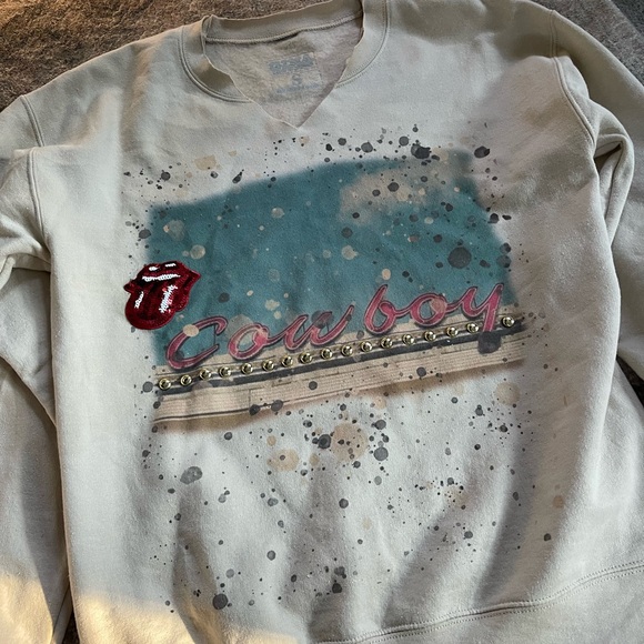 Cowboy Graphic Crew Neck Sweatshirt - Picture 2 of 11